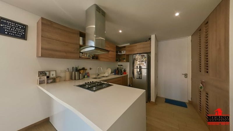Apartamento de 2 alcobas en arriendo en El Poblado, Medellín, 85 m² · foto 5 de 20