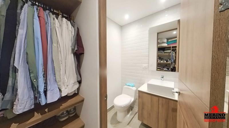 Apartamento de 2 alcobas en arriendo en El Poblado, Medellín, 85 m² · foto 14 de 20