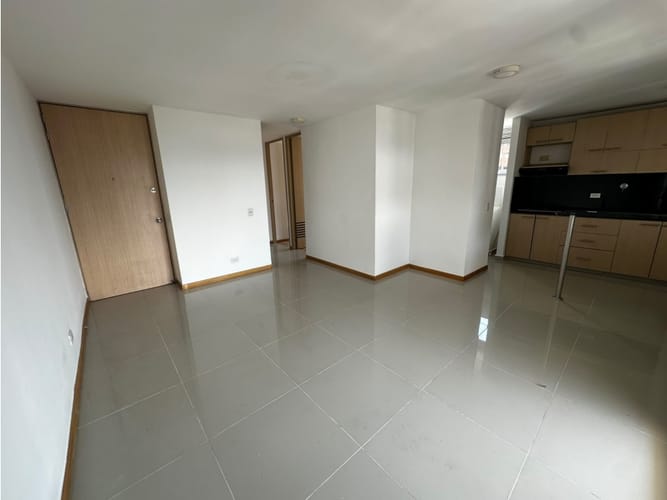 Apartamento de 3 alcobas en arriendo en Suramérica, Itagüí, 60 m² · foto 4 de 15