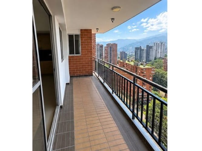 Apartamento de 3 alcobas en arriendo en Suramérica, Itagüí, 60 m² · foto 5 de 15