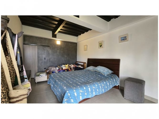 Casa de 6 alcobas en venta en Pantanillo, Envigado, 325 m² · foto 6 de 24