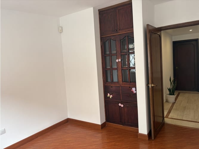 Casa de 4 alcobas en venta en Santa Paula, Bogotá, 267 m² · foto 17 de 19