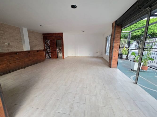 Local en arriendo en Nueva Floresta Del Ict, Cali, 49 m² · foto 3 de 13