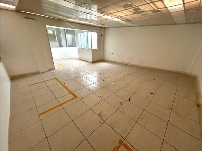 Bodega en arriendo en Nuevo Sotomayor, Bucaramanga, 350 m² · foto 10 de 24