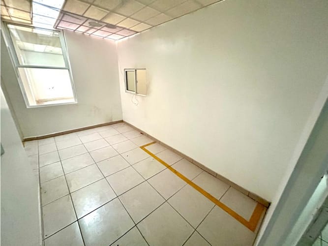 Bodega en arriendo en Nuevo Sotomayor, Bucaramanga, 350 m² · foto 12 de 24
