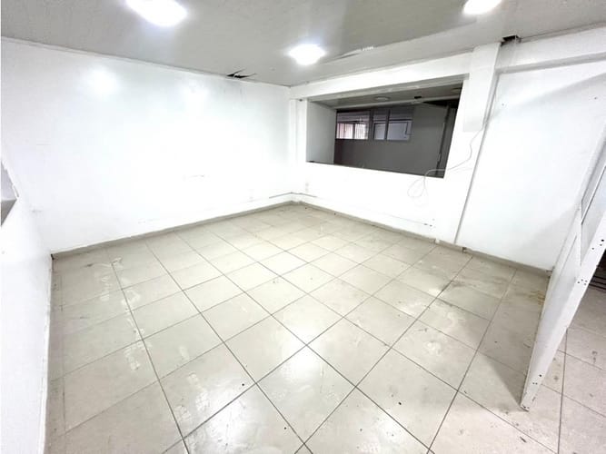 Bodega en arriendo en Nuevo Sotomayor, Bucaramanga, 350 m² · foto 13 de 24