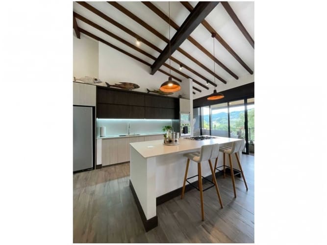 Casa de 3 alcobas en venta en Llano Grande, El Retiro · foto 9 de 20