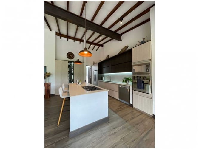 Casa de 3 alcobas en venta en Llano Grande, El Retiro · foto 13 de 20