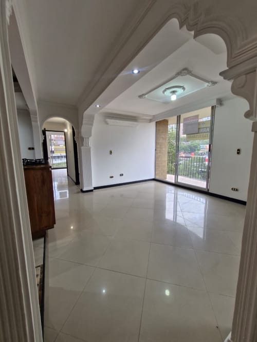 Apartamento de 2 alcobas en arriendo en Vía Las Palmas, Medellín, 76 m² · foto 9 de 24