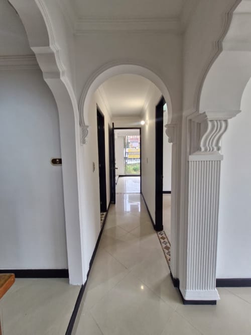 Apartamento de 2 alcobas en arriendo en Vía Las Palmas, Medellín, 76 m² · foto 12 de 24