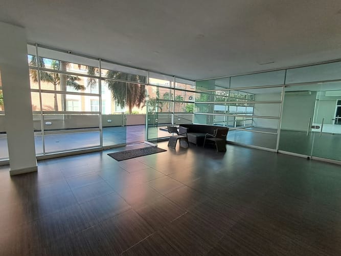 Apartamento de 2 alcobas en arriendo en Ub. Altos De Parque, Barranquilla, 94 m² · foto 6 de 24