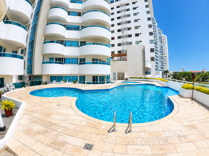 Apartamento de 2 alcobas en venta en El Laguito, Cartagena, 95 m² · foto 2 de 23