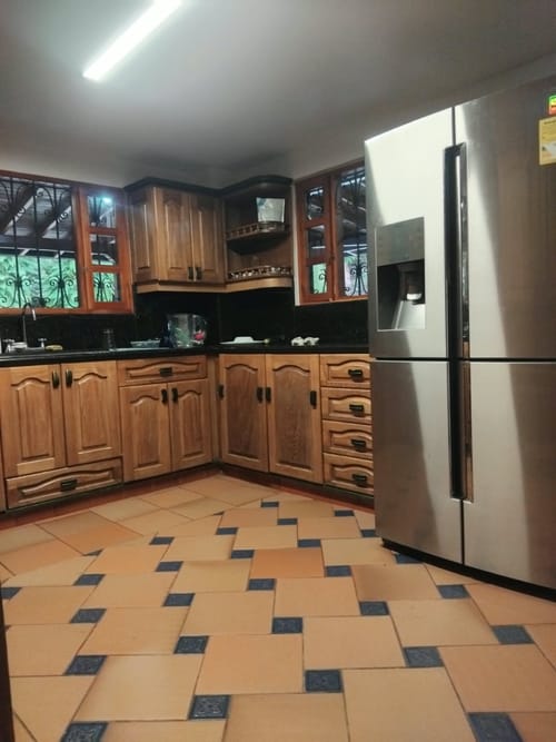 Casa de 9 alcobas en arriendo en Los Colegios, Rionegro, 1000 m² · foto 7 de 24