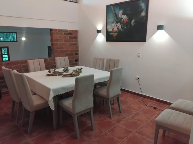 Casa de 9 alcobas en arriendo en Los Colegios, Rionegro, 1000 m² · foto 18 de 24
