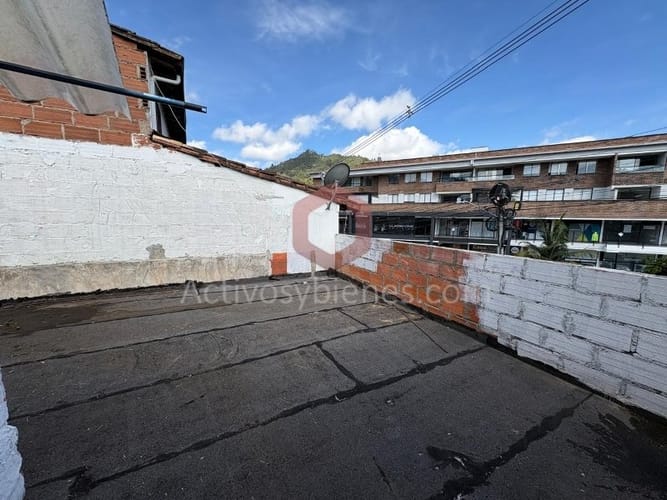 Casa de 3 alcobas en venta en El Retiro, 432 m² · foto 6 de 10