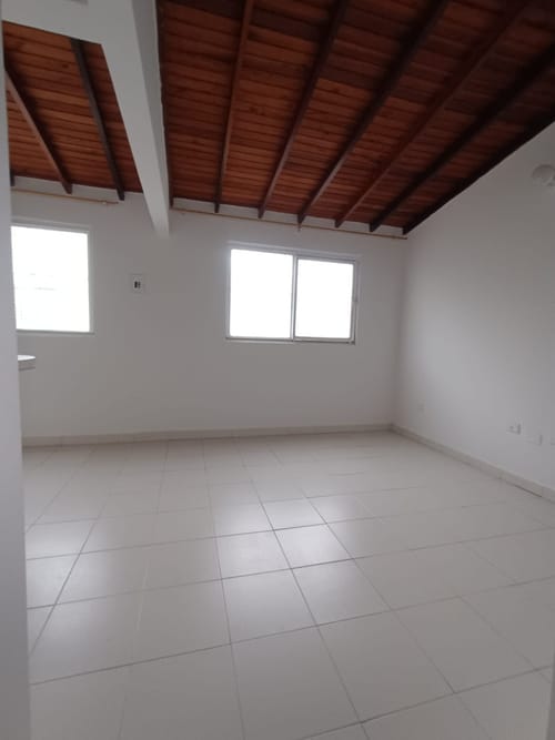 Apartamento de 2 alcobas en arriendo en Niza, Cúcuta, 70 m² · foto 5 de 15