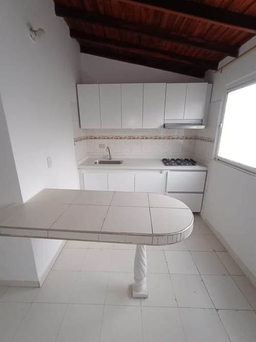 Apartamento de 2 alcobas en arriendo en Niza, Cúcuta, 70 m² · foto 7 de 15