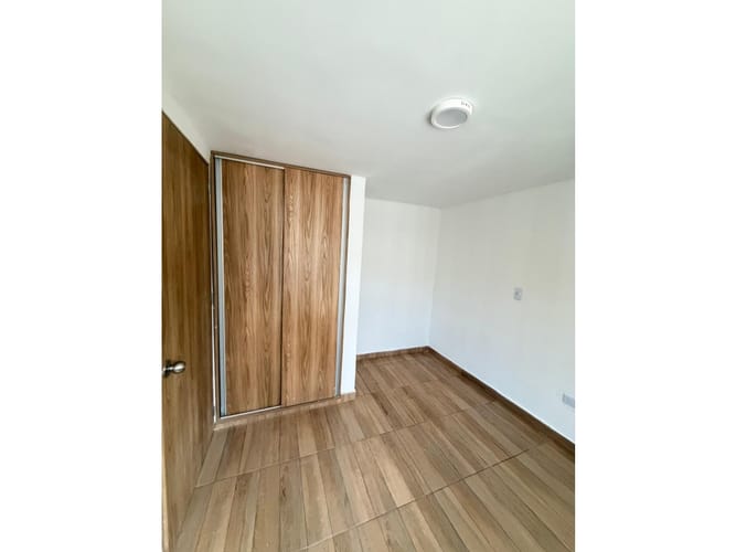 Casa de 4 alcobas en venta en La Macarena, Dosquebradas, 40 m² · foto 3 de 23