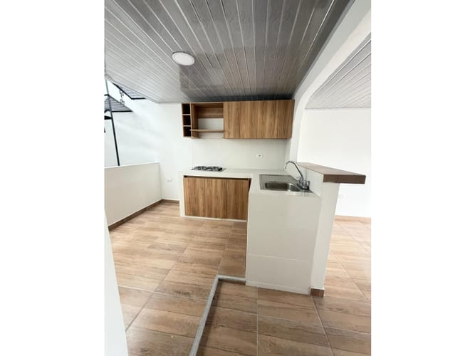 Casa de 4 alcobas en venta en La Macarena, Dosquebradas, 40 m² · foto 13 de 23