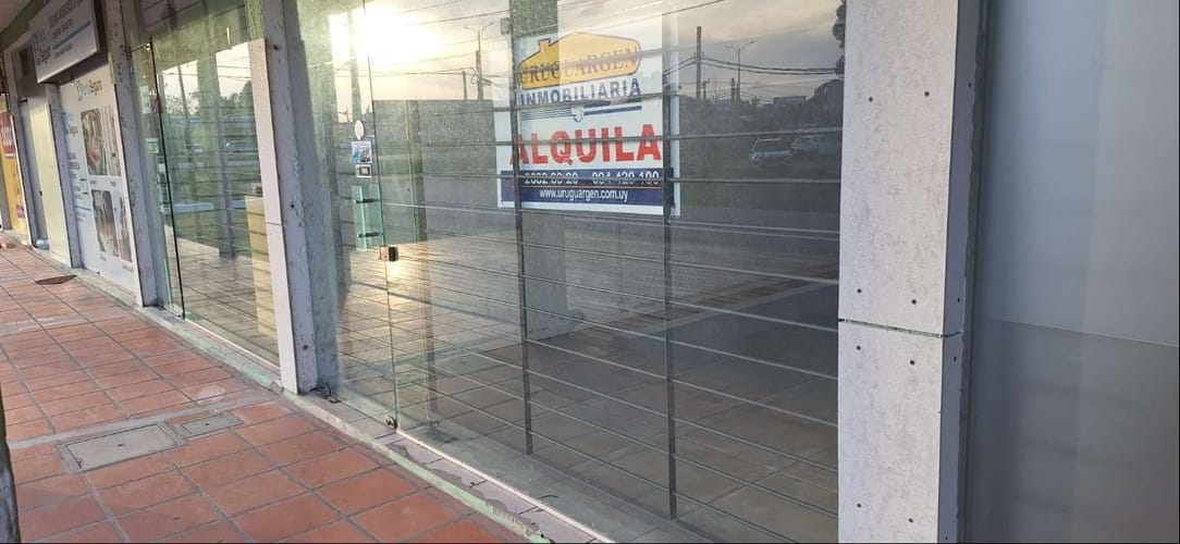 Local Comercial en Alquiler · Photo 3