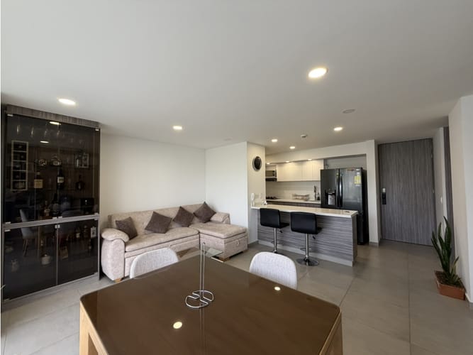 Apartamento de 3 alcobas en venta en Milan, Manizales, 95 m² · foto 2 de 21
