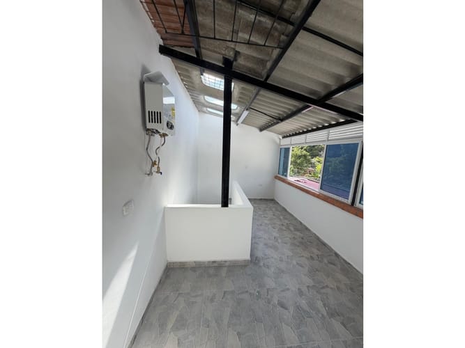 Casa de 4 alcobas en venta en La Macarena, Dosquebradas, 40 m² · foto 21 de 23