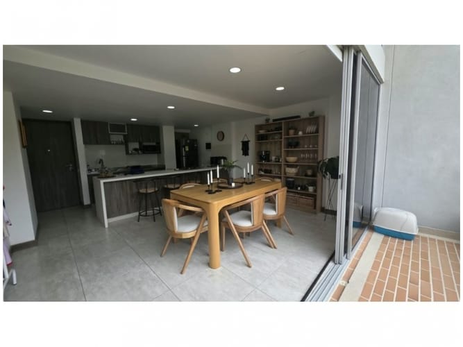 Apartamento de 4 alcobas en venta en Camino Verde, Envigado, 150 m² · foto 2 de 20