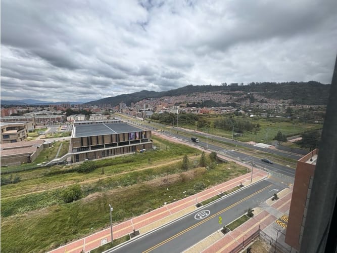Apartamento de 2 alcobas en venta en Alameda, Bogotá, 35 m² · foto 20 de 24