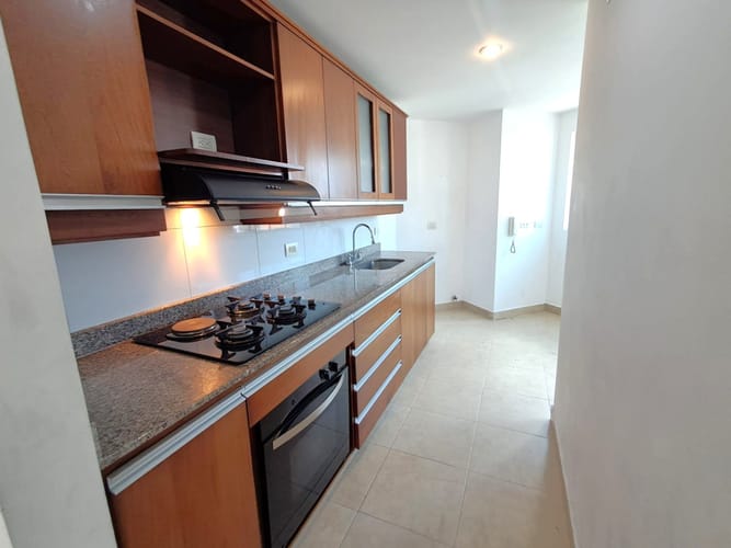 Apartamento de 3 alcobas en arriendo en Laureles, Medellín, 105 m² · foto 5 de 20