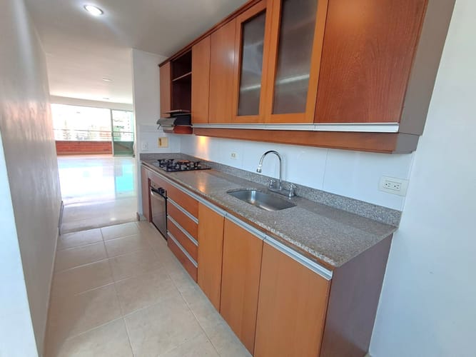 Apartamento de 3 alcobas en arriendo en Laureles, Medellín, 105 m² · foto 6 de 20