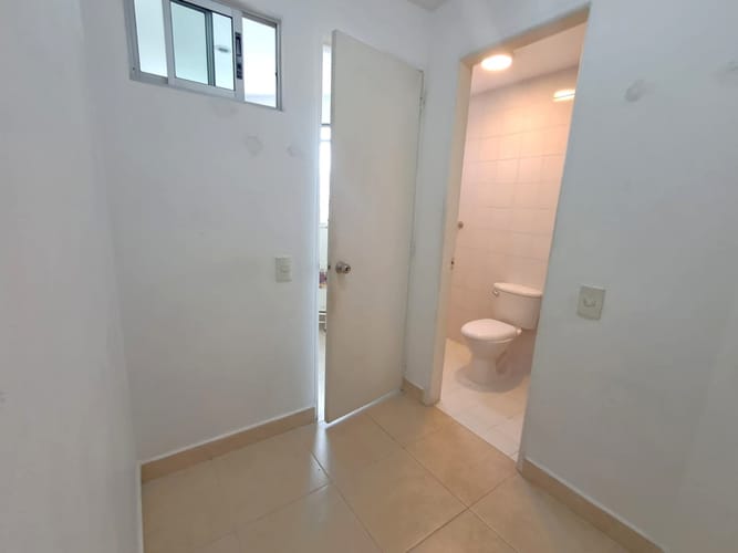Apartamento de 3 alcobas en arriendo en Laureles, Medellín, 105 m² · foto 8 de 20