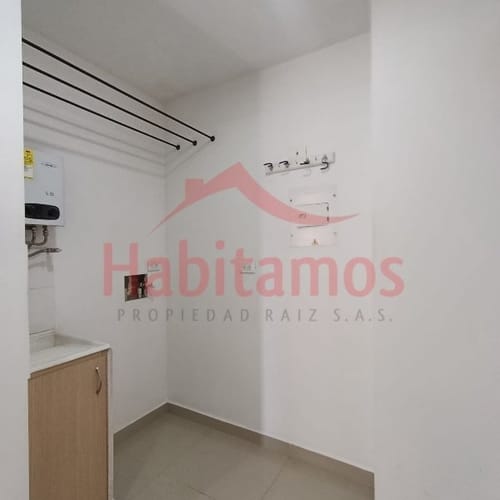 Apartaestudio en arriendo en La Navarra, Bello, 40 m² · foto 5 de 9