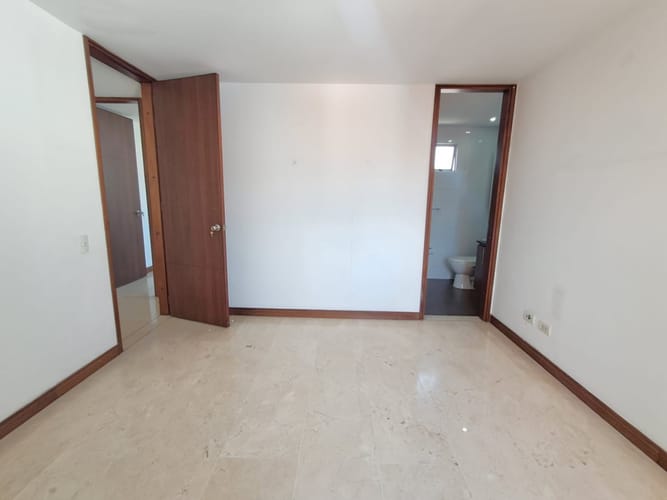 Apartamento de 3 alcobas en arriendo en Laureles, Medellín, 105 m² · foto 18 de 20
