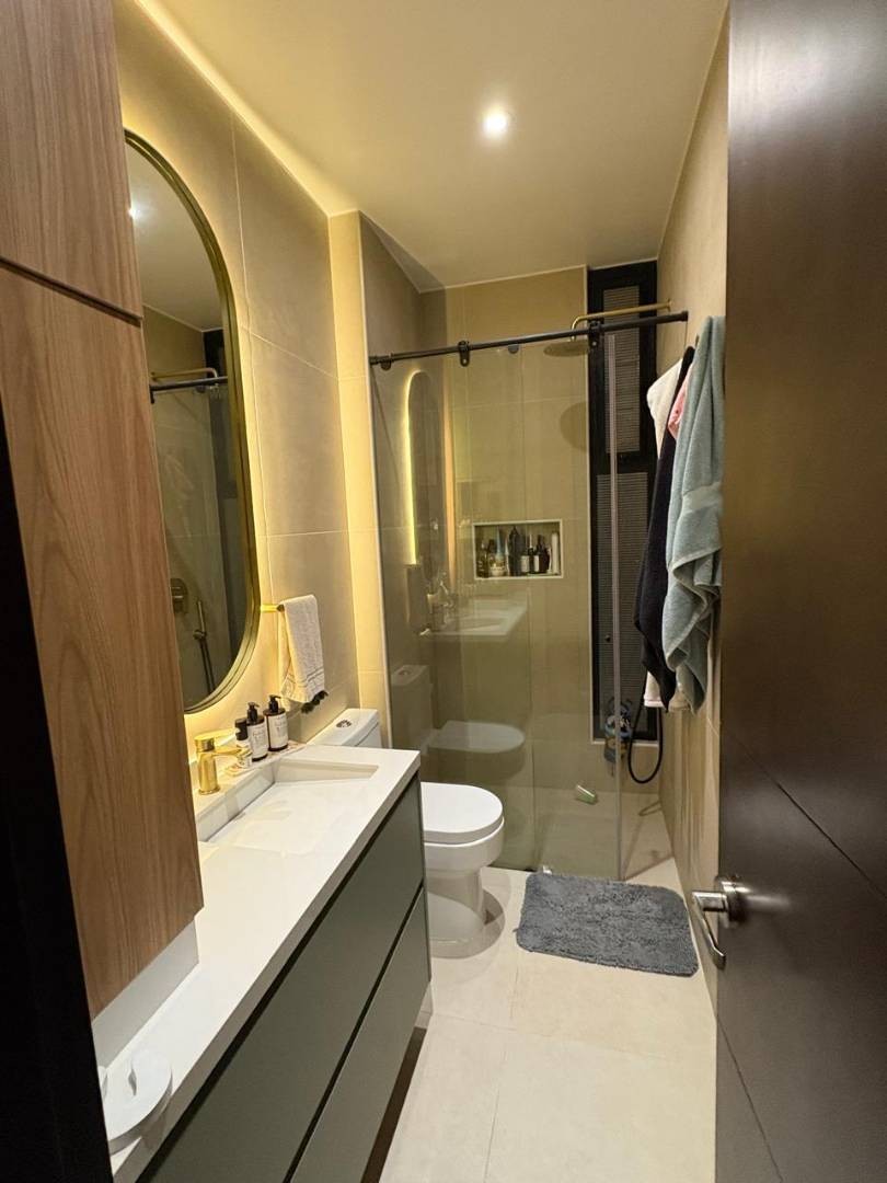 Apartamento en venta en Los Rosales, Bogotá · foto 14 de 18