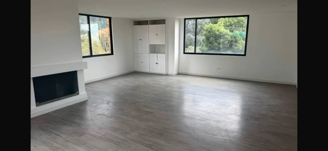 Apartamento de 4 alcobas en venta en Castilla, Bogotá, 367 m² · foto 2 de 23