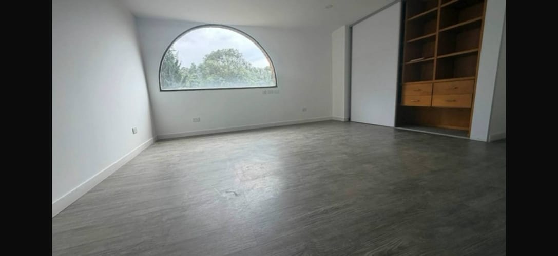 Apartamento de 4 alcobas en venta en Castilla, Bogotá, 367 m² · foto 13 de 23