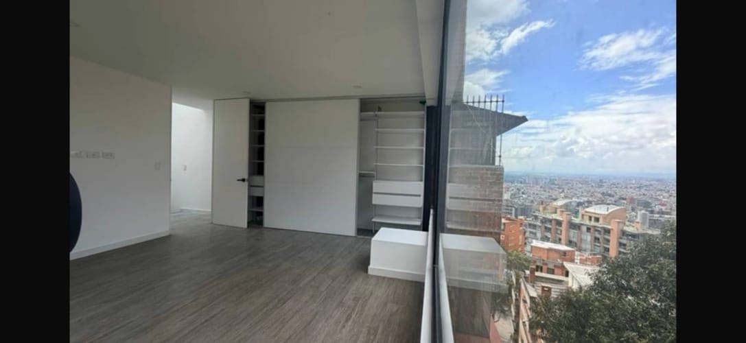 Apartamento de 4 alcobas en venta en Castilla, Bogotá, 367 m² · foto 17 de 23