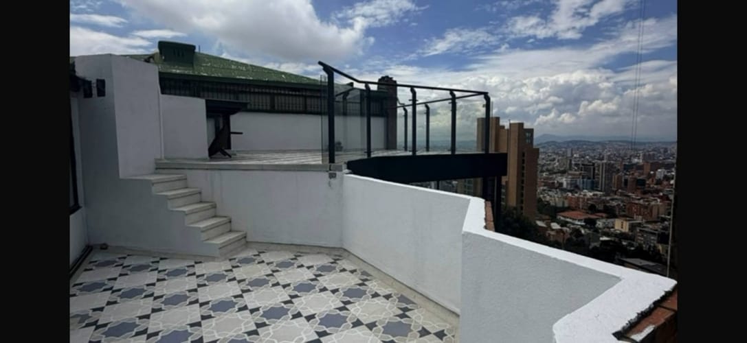 Apartamento de 4 alcobas en venta en Castilla, Bogotá, 367 m² · foto 21 de 23