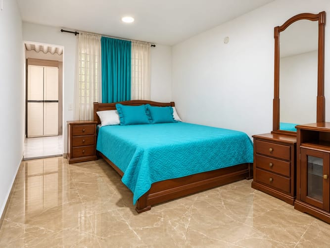Casa de 3 alcobas en venta en Ub. Quinta Avenida, Ibagué, 144 m² · foto 6 de 13