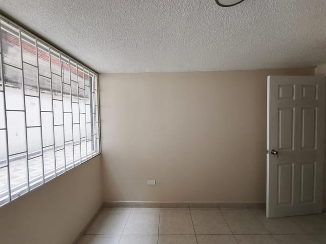 Apartamento de 2 alcobas en venta en Chapinero Norte, Bogotá, 78 m² · foto 3 de 17