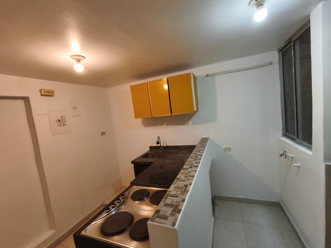 Apartamento de 2 alcobas en venta en Chapinero Norte, Bogotá, 78 m² · foto 10 de 17