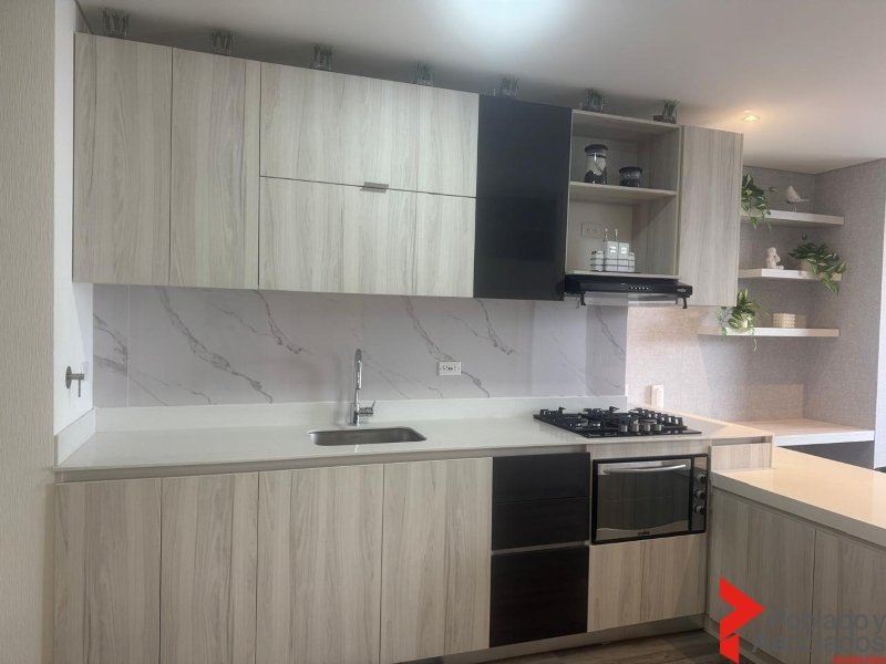 Apartamento en Arriendo en El Poblado, Medellín