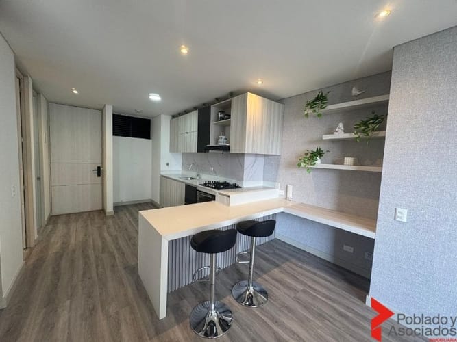 Apartamento de 1 alcoba en arriendo en El Poblado, Medellín, 58 m² · foto 2 de 21