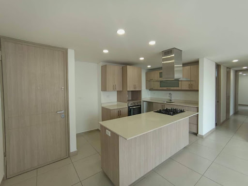 Apartamento en Arriendo en San jose, Sabaneta