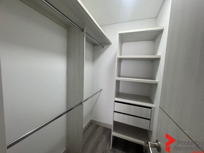 Apartamento de 1 alcoba en arriendo en El Poblado, Medellín, 58 m² · foto 20 de 21