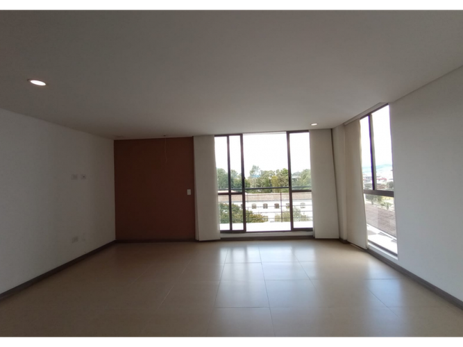 Apartamento de 3 alcobas en venta en Santa Cruz, Cajicá, 103 m² · foto 2 de 9
