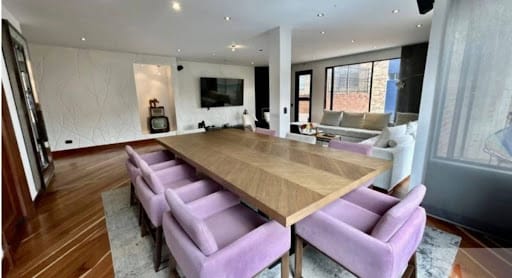 Apartamento de 3 alcobas en venta en Chicó Navarra, Bogotá, 189 m² · foto 5 de 12