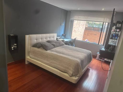 Apartamento de 3 alcobas en venta en Chicó Navarra, Bogotá, 189 m² · foto 10 de 12