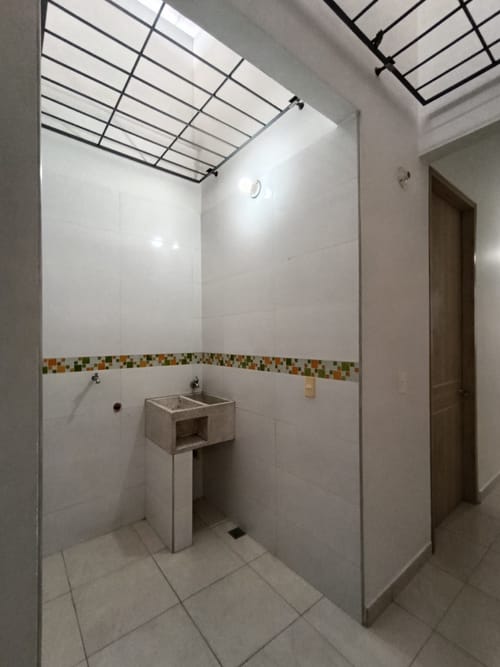 Apartamento de 2 alcobas en arriendo en La Ceiba, Cúcuta, 43 m² · foto 9 de 9