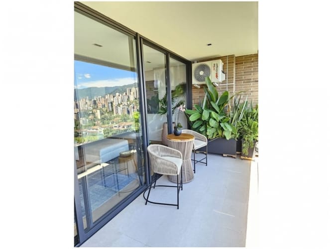 Apartamento de 3 alcobas en venta en Las Palmas, Medellín, 143 m² · foto 11 de 24